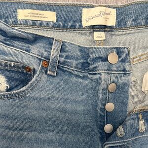 Universal Thread High-Rise Baggy Women's Jeans - Light Blue Wash